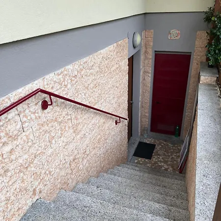 Casa Giona Apartment *